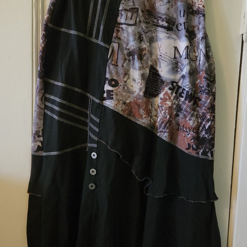 Detailed midi skirt size S (a bit steampunk--but elegantly French made)